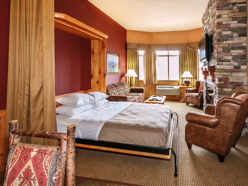DELUXE FAMILY CONDO SUITE - ACCESSIBLE HDC - Wilderness at the Smokies